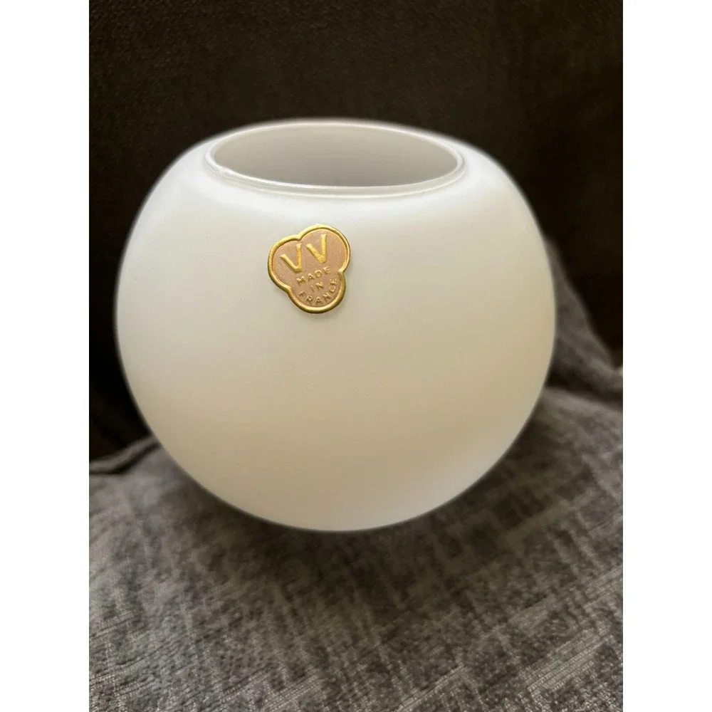 V V Made In France Vintage White Frosted Glass Sphere Globe Lamp Shades Set of 4